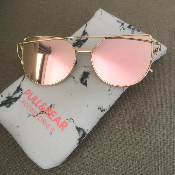 PULL&BEAR pink mirror sunglasses!